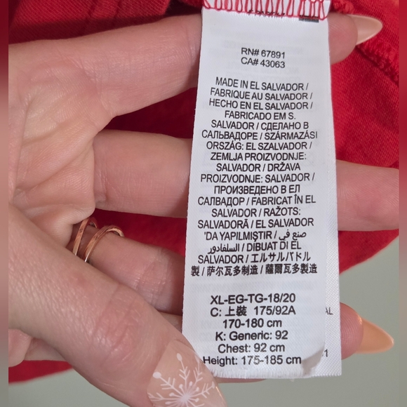 *Rare* Calgary Flames -goalie mask- Red T-Shirt youth xl - Picture 8 of 9